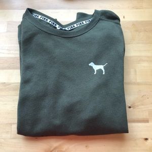 Army green Pink sweater 💚